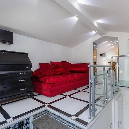 Star Home By Rental In Rome Exterior photo